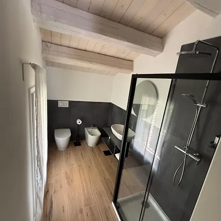 Casale 325