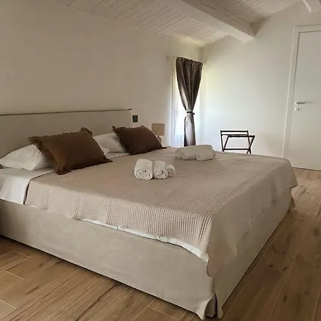 Casale 325 Bed & Breakfast